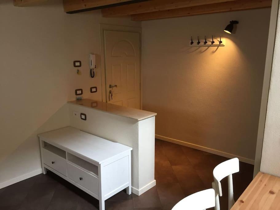 Iseo Loft - Comfort In Downtown Apartment Exterior photo